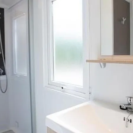 Mobil Home, Animaux Ok - 6 Pers. - Api-1-52-2447 Kemp Joyeuse